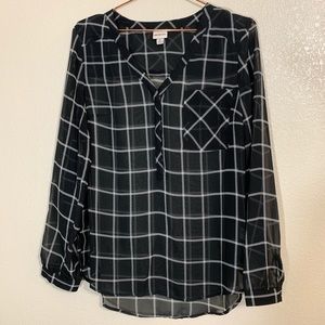 MERONA Black & White Checkered High Low Top Size Medium